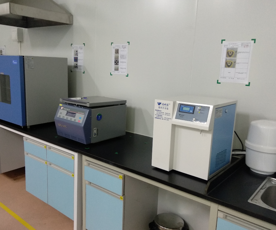 實驗室超純水機安裝圖片 實驗室超純水機安裝圖片