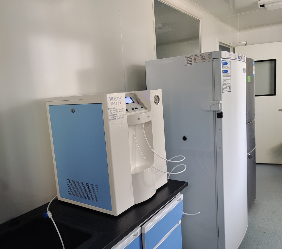 雙級反滲透實驗室超純水機 雙級反滲透實驗室超純水機